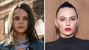 Katheryn Drake's Instagram, Twitter & Facebook