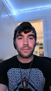 Nick LeRoy (@roylmusicofficial) • Instagram photos and videos