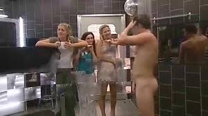 NAKED ROOMMATE, FUNNY: CFNM-Big Brother… ThisVid.com