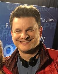 Alexander Gregory's Instagram, Twitter & Facebook