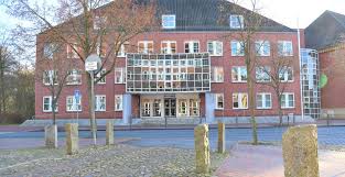 From wikimedia commons, the free media repository. Amtsgericht Uelzen
