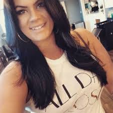 Samantha Rinker's Instagram, Twitter & Facebook