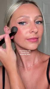 Florence by Mills Cheeky Pop