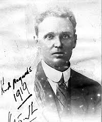 The Hon. Henry Edwin HORNE (1872