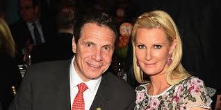 Andrew cuomo discusses new york state flattening the coronavirus curve, police reform and shares an update on his dating life. Sandra Lee S First Thought About Boyfriend Andrew Cuomo Was Super Racy