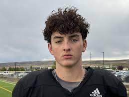 Six Plainsmen ink with colleges