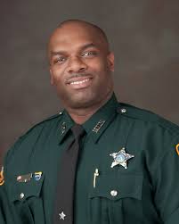 MCSO MENTIONS- Detention Deputy Dowels has been recognized by members of  his community for volunteering his time, in and out of uniform. Detention  Deputy Dowels goes above and beyond to be a