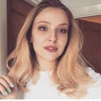 20+ "Emily Collis" profiles