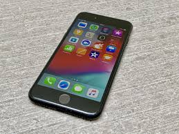 The iphone 8 was released in 2017, and you cannot purchase a new device at retail anymore. Apple Iphone Se 2020 First Review Speedy Performance Outstanding Value