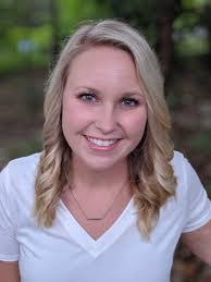 Jasmine Jo's Instagram, Twitter & Facebook