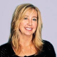 Samantha Roque's Instagram, Twitter & Facebook