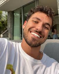 Cyrus (@cyrusjoon) • Instagram photos and videos