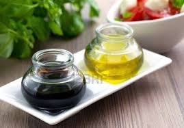 Un Vaso De Aceite Y De Vinagre Homemade Mouthwash Yeast Infection Vinegar