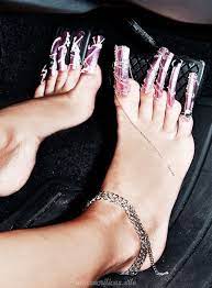 There are the best ideas of high heel shoes to try stylish high heels ideas how to wear them. Las Mejores Imagenes De Unas Acrilicas Para Pies Del 2019 Long Toenails Toe Nails Beautiful Toes