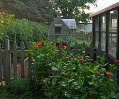 Down To Earth Digs Garden Design Cottage Garden Garden Structures