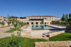 Le Marche De Printemps Des Jardins De Saint Benoit Dimanche 28 Mai 2017 Region Occitanie Pyrenees Mediterranee