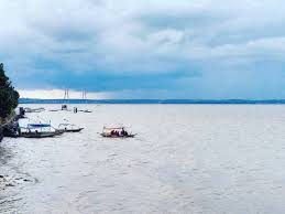 Thp kenjeran ini dikelola oleh pmerintah kota surabaya melalui dinas kebudayaan dan pariwisata surabaya. Mau Wisata Pantai Cantik Yang Murah Meriah Ke Pantai Kenjeran Surabaya Aja By Pergi Com Pergi Com Medium