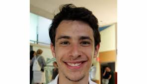 Alexandre Chouk. Comme son frère Mickaël et sa sœur Sarah par le passé,  Alexandre a obtenu la mention suprême