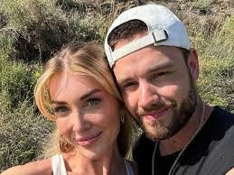 Alisha Fagan's Instagram, Twitter & Facebook