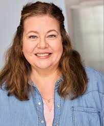 actor-writer @itstimothydavis talks with @across_the_tracks_consulting  founder toyin augustus about the importance of diverse voices. . tim's  SOUTHERN CROSS will be featured at the inaugural distress signals project  performance in october at the @