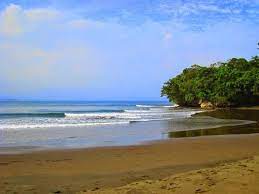 Western tourism is booming in batu karas mostly due to the beginner surf break. Jual Tiket Pesawat Pantai Batu Karas Pangandaran Indonesia Pantai Pariwisata Di Pantai