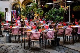 French typical restaurant in the city of lyon, france. Bouchon Lyonnais Le Restaurant Typique A Lyon Visitelyon Fr