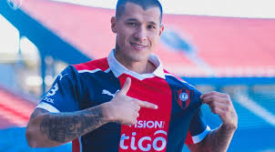 Founded in 1912, cerro has won 33 primera división titles and is one of the most popular football clubs in paraguay. Diario Hoy Cerro Porteno Hace Oficial El Fichaje De Alan Benitez