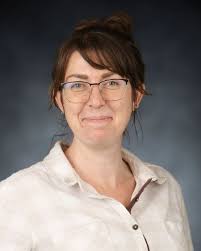 Discover Montessori School offering Toddler, Primary, Elementary and Middle  School Programs