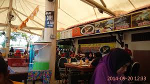 First impression view of popular cuisine at warung pak mat pulau pisang kota bharu kelantan. Warung Pak Mat Pulau Pisang