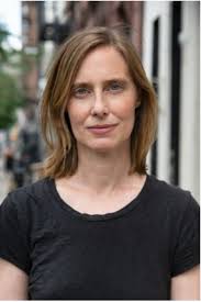 Elizabeth Niles's Instagram, Twitter & Facebook