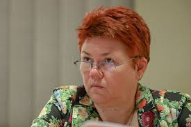 Pentru aprobarea protocoalelor terapeutice privind prescrierea medicamentelor aferente denumirilor comune internationale prevazute in lista cuprinzand denumirile comune internationale corespunzatoare medicamentelor de care beneficiaza asiguratii, cu sau fara contributie personala. Bucuresti Mircea Negulescu Parchetul General Inquam Photos