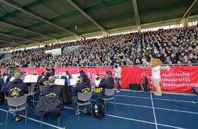 Zuletzt bei desportivo aves eintracht braunschweig testet senegalesischen innenverteidiger diakhité. Semesterstart Im Eintracht Stadion Tu Braunschweig Blogs