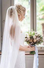31 Trendy Ideas For Wedding Hairstyles With Veil Updo Simple Wedding Bun Hairstyles Short Wedding Hair Wedding Hairstyles Bride