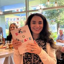 Flashback to Innovation Week at a favorite client! 🚀 Here's a #photodump  recap to remember that special day. 🔥 1. Sharing some of the benefits of  creativity at work! ❤️ 2. Discovering