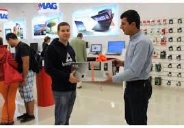 Deschidere Cu Premii La Showroom Ul Emag Din Oradea Foto