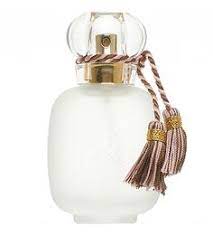Pin By Oshe Rose On Inspired By Amelie Water Flowers Perfume Scents Jasmine