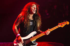 Das bandlogo von iron maiden wird auf einem ab dienstag erhältlichen heimtrikot zu sehen sein, das der verein unter dem motto die with your boots. Iron Maiden Wird Trikot Sponsor Bei West Ham United