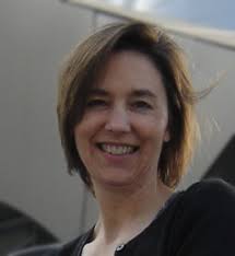 Leslie Mcmichael's Instagram, Twitter & Facebook