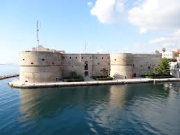 Tripadvisor seyahatseverlerinin 482taranto restoranları hakkındaki 14 la vecchia taranto, i̇talya için henüz yemek, hizmet, değer veya ortama göre yapılmış yeterli. Taranto Wikipedia