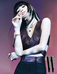 29.09.2021 · blackpink member lisa is making news with her solo songs lalisa and money. Kim Hee June Captures Blackpink S Lisa In W Korea August 2021 Anne Of Carversville