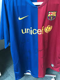 Find 2009 barcelona jersey from a vast selection of men's clothing. Barcelona Fc 2009 Jersey