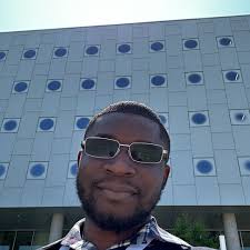 For Lordina Amoah, however, this remains wishful thinking unless a miracle  happens. Despite gaining admission to St. Louis College of Education in  Kumasi, raising Gh¢2,500.000 to pay admission means her dream of