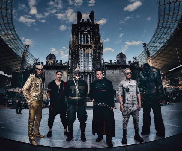 Rammstein - Guitar Compare