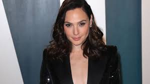 She won the miss israel title in 2004 and went on to represent israel at the 2004 miss universe beauty pageant. Qlum4xzvm05aqm