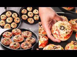 Mini Pizza On Tawa I Without Oven Vegetable Mini Pizza For Kids I Quick And Easy Pizza Recipe Youtube Quick And Easy Pizza Recipe Recipes Oven Vegetables