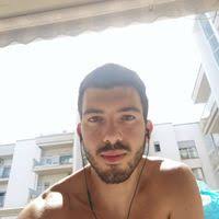 Lottie Barber's Instagram, Twitter & Facebook