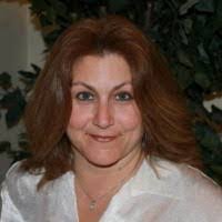 Kim Langtry's Instagram, Twitter & Facebook