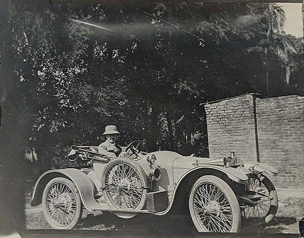 Vintage Cars From British India Era - 6 Old Photos - Past-India