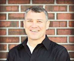 421 Elm St, Vermillion, SD 57069