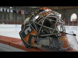 This itech mask is costom painted with the detroit red wings logo and is signed by manny legace. Men S Ice Hockey Goalie Helmet Paint Jobs Youtube